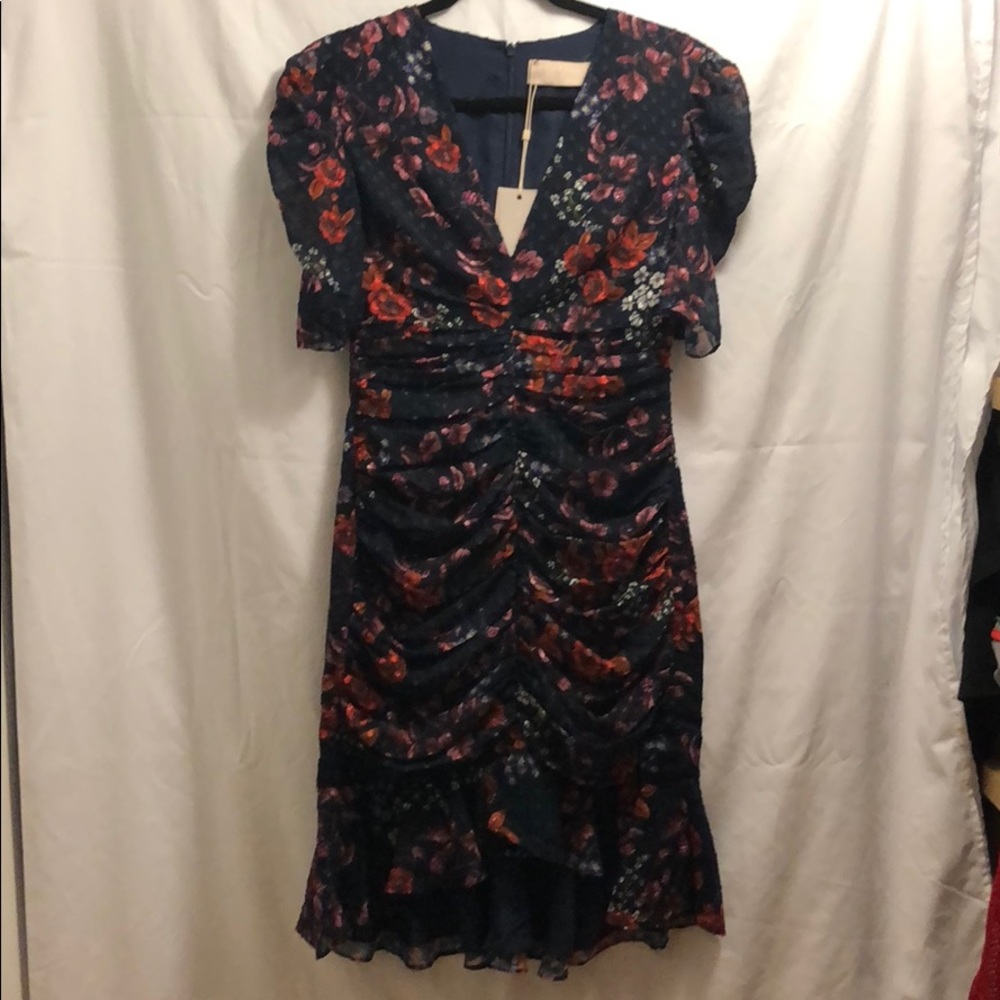 Floral ruched dress. NWT.